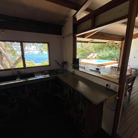 Cottage Chaleureux Avec Vue Mer Et Piscine Saint-Leu Exterior photo