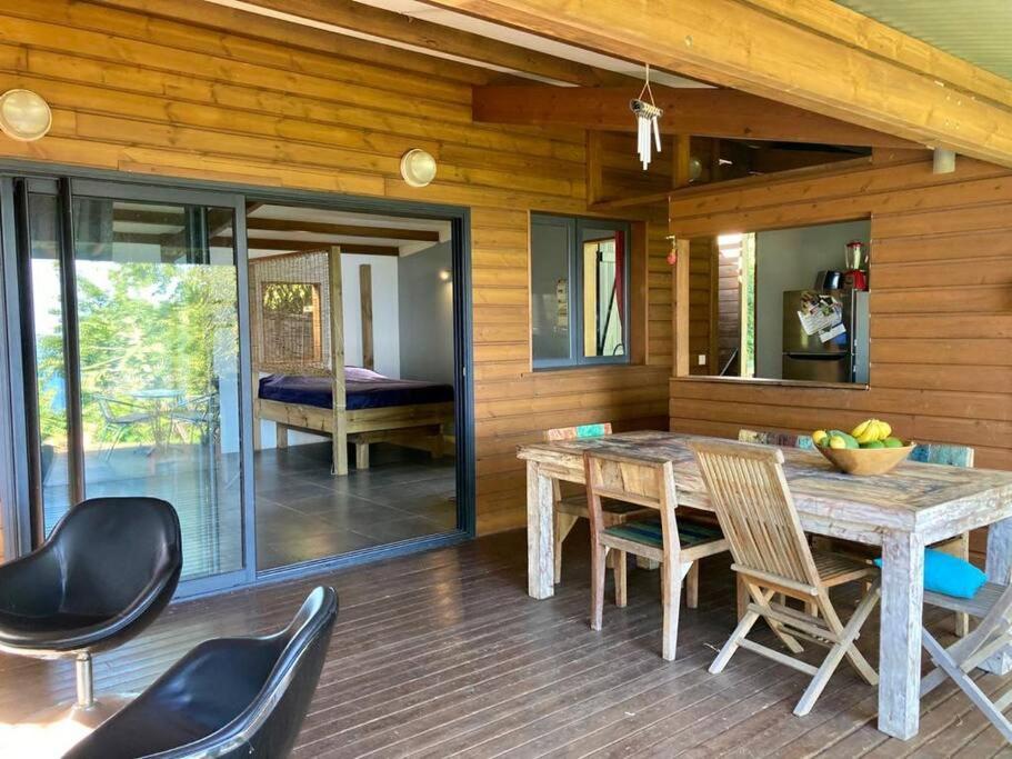 Cottage Chaleureux Avec Vue Mer Et Piscine Saint-Leu Exterior photo