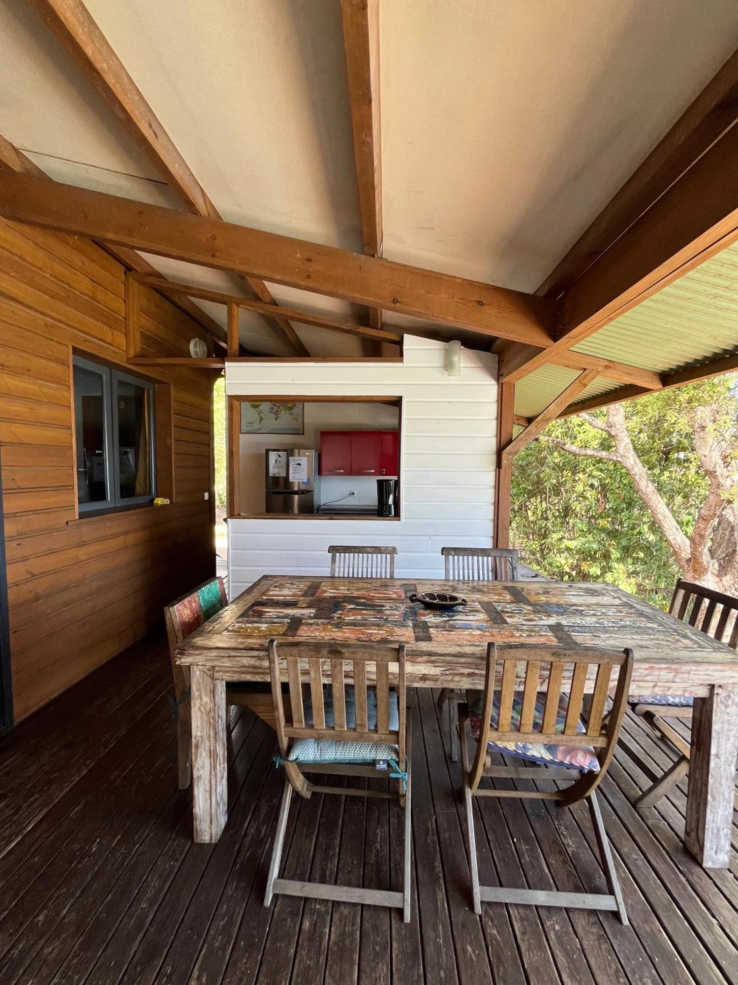 Cottage Chaleureux Avec Vue Mer Et Piscine Saint-Leu Exterior photo