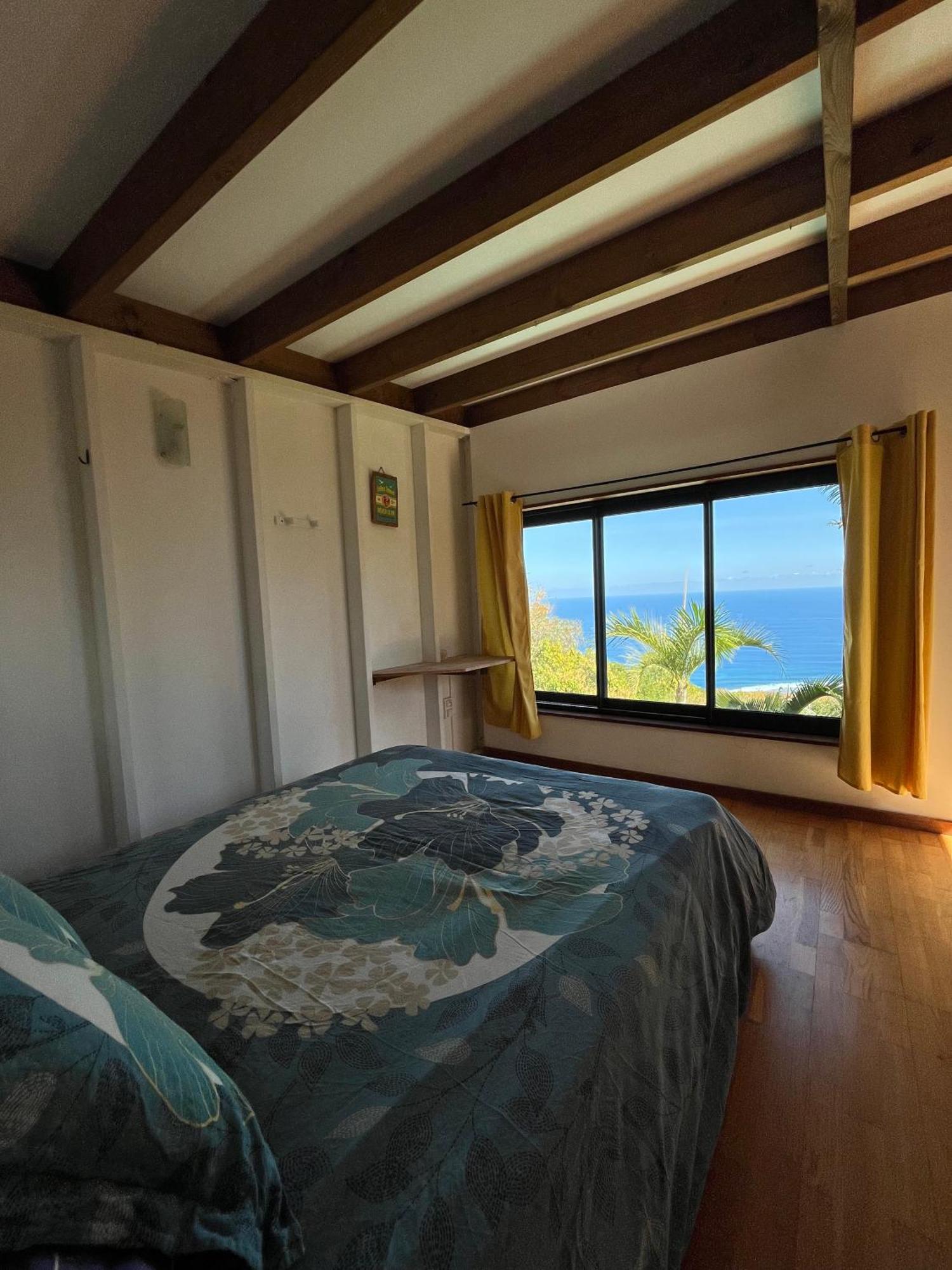 Cottage Chaleureux Avec Vue Mer Et Piscine Saint-Leu Exterior photo